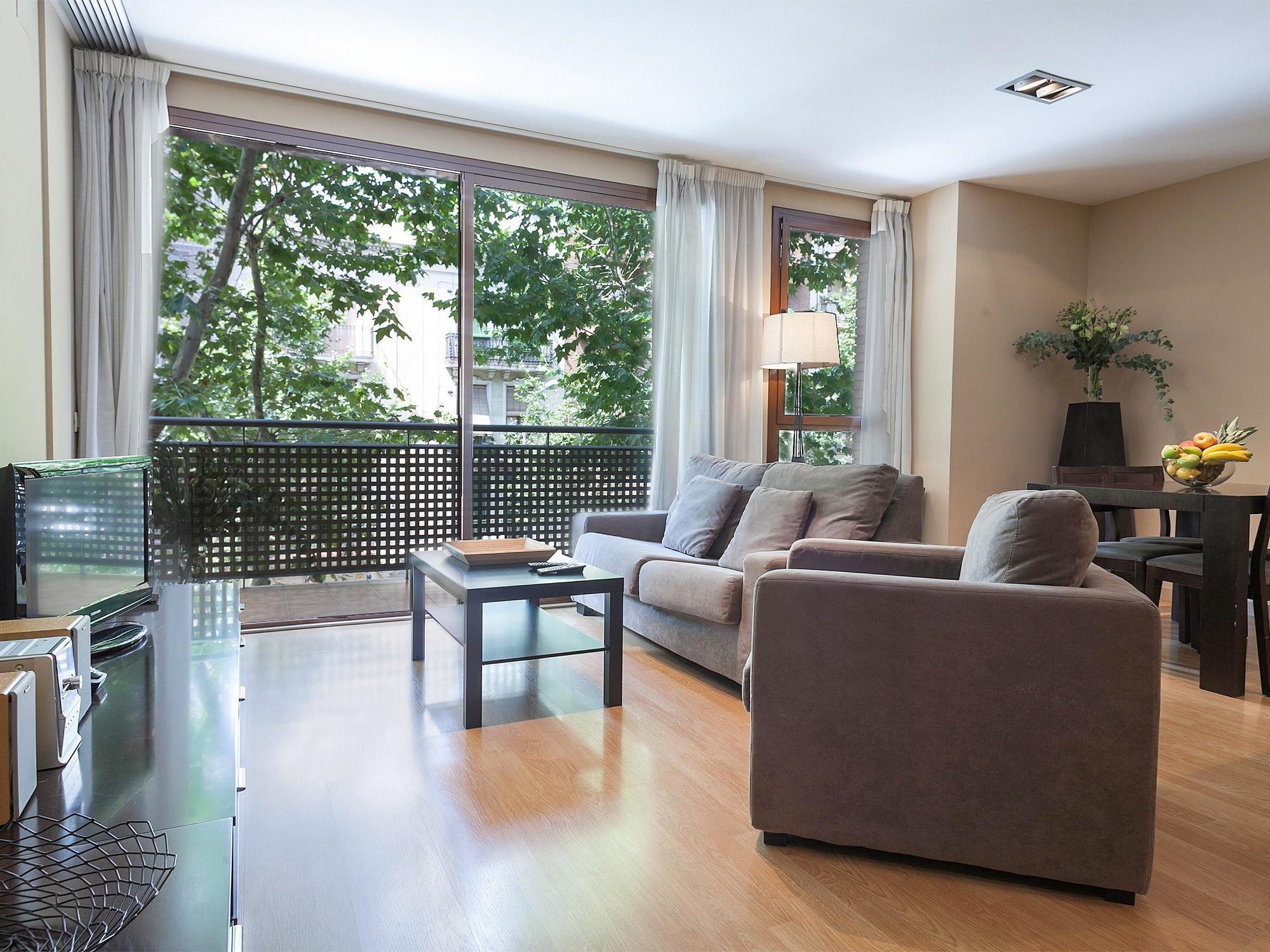 Short Stay Group Camp Nou Serviced Apartments Barselona Dış mekan fotoğraf